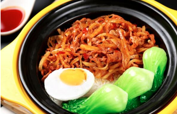 稻谷满仓瓦锅饭加盟