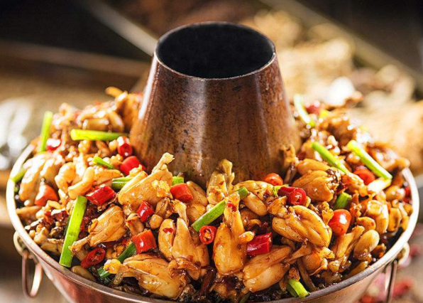 老佛爷炭火蛙锅加盟